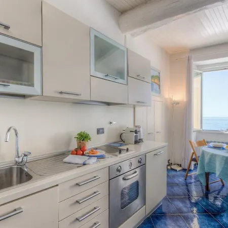 House Nel Cuore Con Vista Mare Camogli